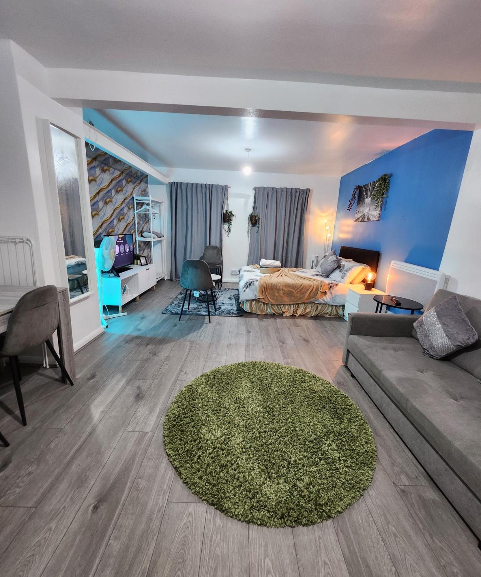 New Deluxe Apt-2 Appartement Londres